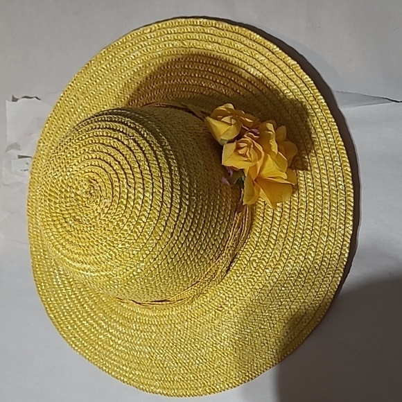 Women's Kentucky Derby or Church Hat - Picture 5 of 7